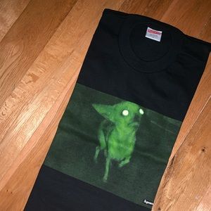 Supreme tee